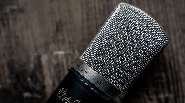 close-up-of-microphone